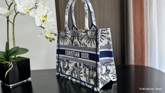 OldCobbler Bags DIRO SMALL TOTE-26.5*21*14CM BOOK 0819